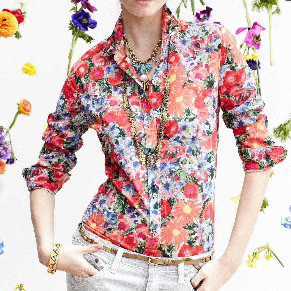 Anthropologie HD In Paris Hanalei Button Down Top